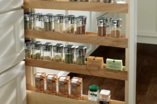 (Silverline) Fletcher maple Divinity